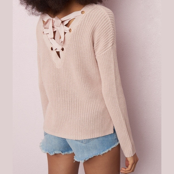 ❤️[3/$35] WHITE Garage Lace Up Back Sweater - Picture 1 of 7